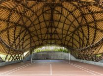 Villa Rumah Hujan, Cancha de badminton